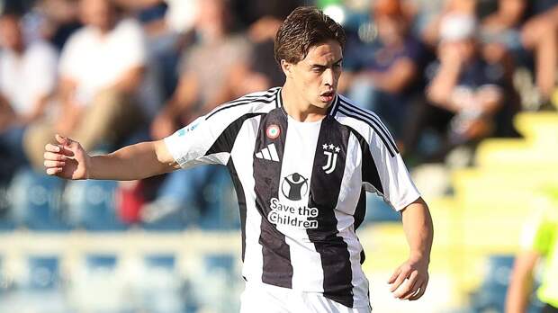 «Ювентус» договорился с Йылдызом о продлении контракта