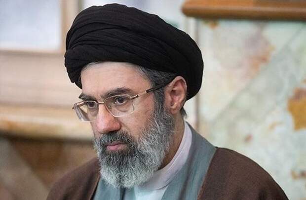 Арагчи: вопрос ядерного оружия в Иране зависит от позиции Моджтабы Хаменеи