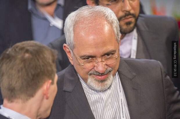 Иран пригрозил возобновлением ядерной программы, если США выйдут из сделки..