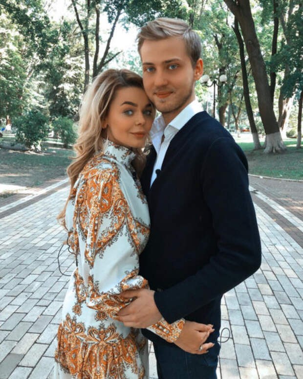Алина Гросу с бывшим мужем