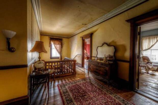 Шикарный особняк 1875 года продается очень дешево, но никто не хочет его покупать: говорят, здесь живут призраки