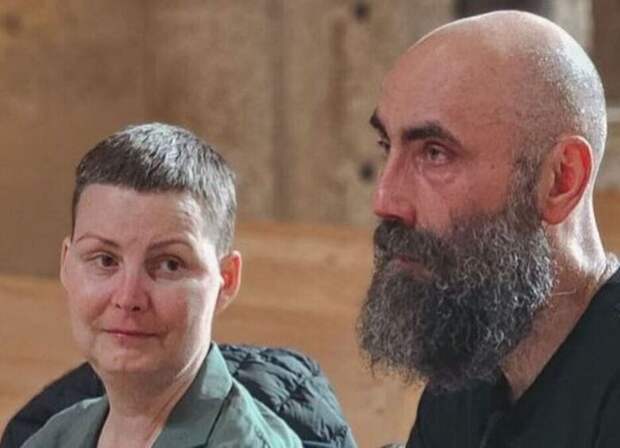 «Последний кирпич ее усыпальницы лег на свое место»: режиссер Фельдман похоронил жену