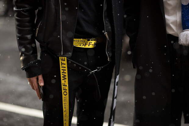 Особенности и преимущества брендовой одежды от OFF-WHITE