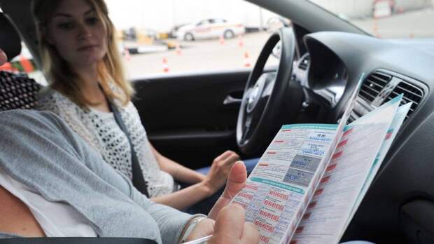 Инспектор в Татарстане обвиняется в получении взяток на экзаменах на водительские права