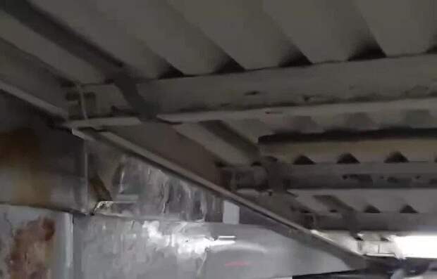 Порыв трубы отопления на парковке в ТРЦ "Донецк Сити" https://t.me/webmoney_dn/313413Video: Видео от Донецкая группа новостей|Донецк.ДНР