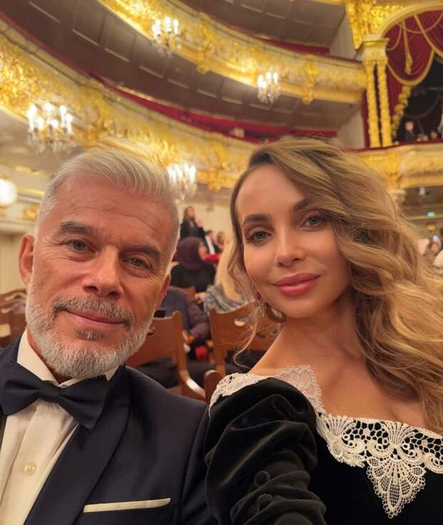 Олег Газманов и его 56-летняя супруга пришли в Большой театр и произвели фурор: фото