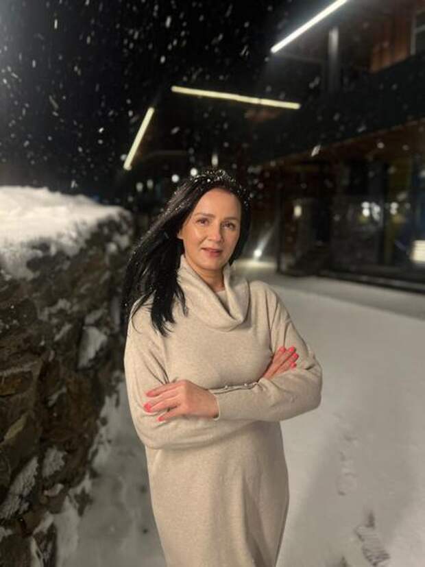 Это женщина выбирает мужчину, который ее выбирает