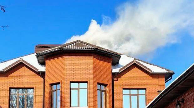 Украинский дрон ударил по частному дому в Белгороде