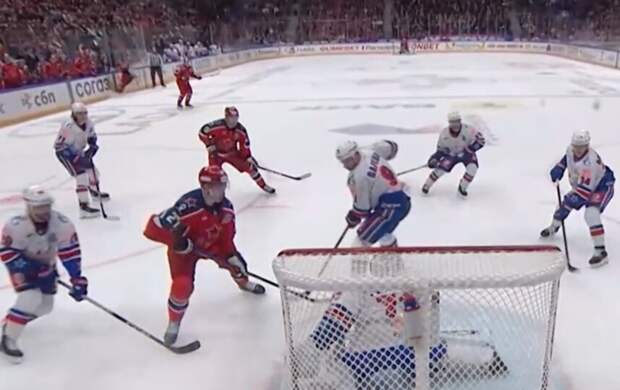 СКА проиграл московскому ЦСКА со счетом 3:2