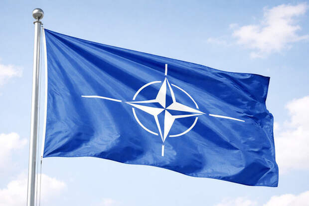 Натовцы заподозрили, что в толщах вод Северной Атлантики кто-то есть