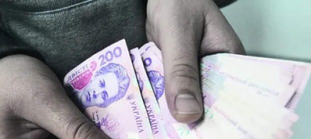 Рада провалила налоговые законы, зато упростила взыскание долгов с украинцев