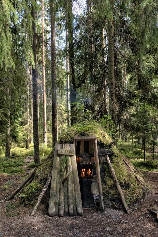 Разваленная хижина, оказывается, тоже была статусной вещью. /Фото: wildsweden.com