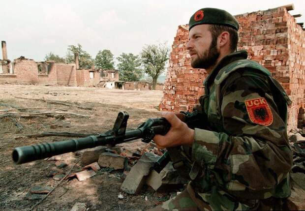 Албанские боевики в Косово 1990-х