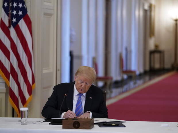 США высылают миллион иностранных студентов: чем они помешали Трампу США высылают миллион иностранных студентов: чем они помешали Трампу