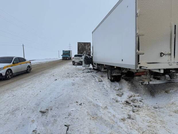В аварии на трассе «Каспий» в Рязанской области пострадал водитель «ГАЗона»