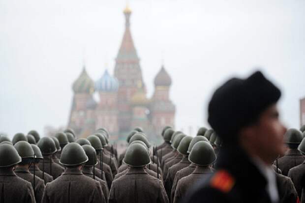 Либеральный порядок подразумевал полное расчленение СССР – но тут появился Путин