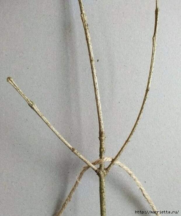 Декоративные листики из веточек и шпагата (4) (495x593, 132Kb)