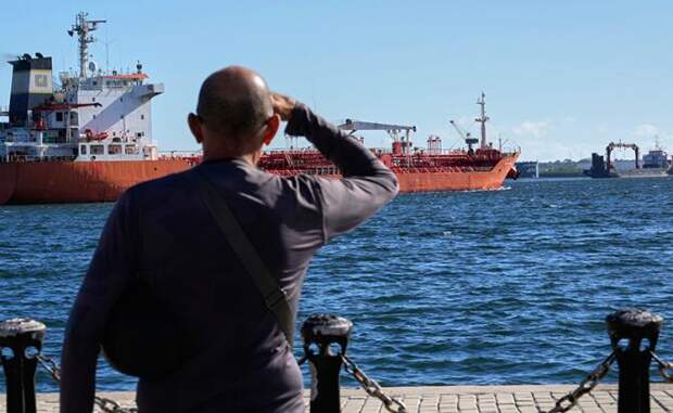 Интрига в Атлантике разрешилась: «Анатолий Колодкин» напоит Кубу нефтью, но не досыта