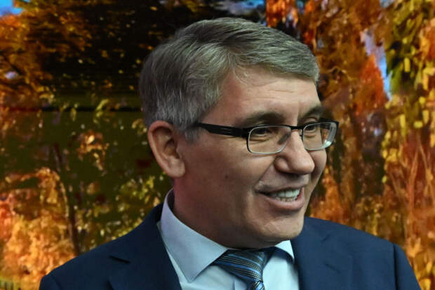 Тульский губернатор Миляев отругал глав районов за сон и болтовню на совещании