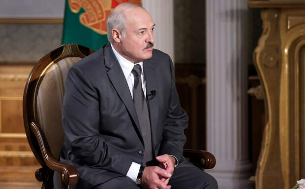 Лукашенко рассказал, кто виноват в разрушении Каховской ГЭС
