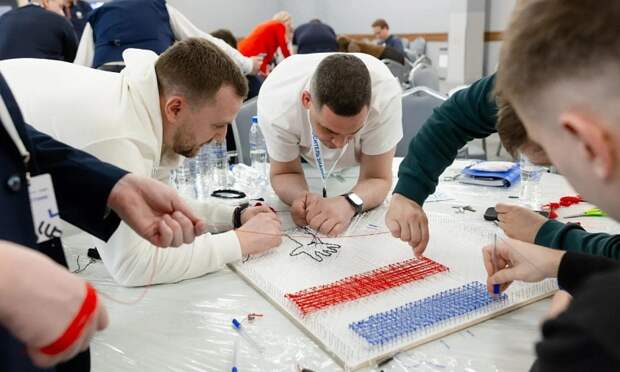 Слушатель проекта «Защитники. Под крылом Архангела» Илья Жердев участвует в образовательной программе «Молодежное парламентское единство»