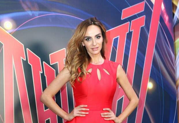 Похудение, переезд на Кипр, развод и тайный роман. Что обсуждают хейтеры Екатерины Варнавы