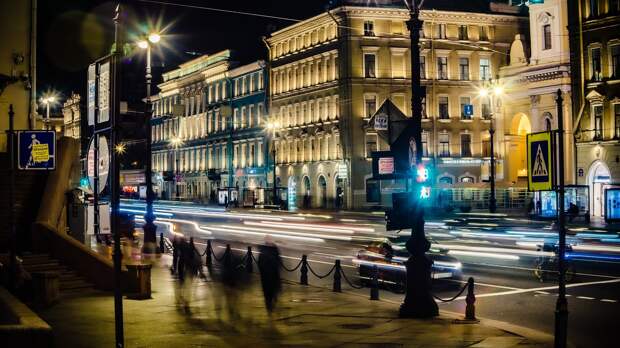 Движение в Невском районе Петербурга перекроют на одну ночь