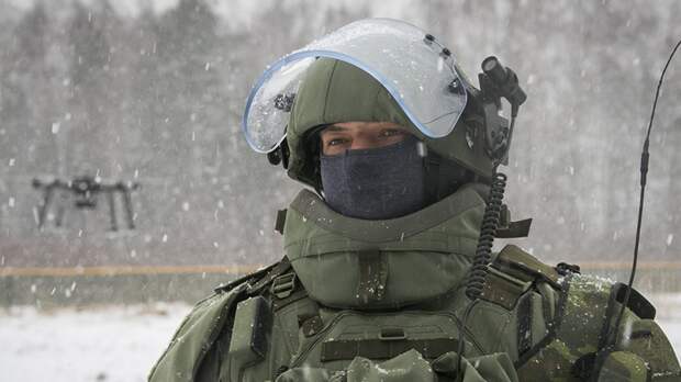Ходаковский рассказал, в чем отличие солдат в окопах от военных в тылу