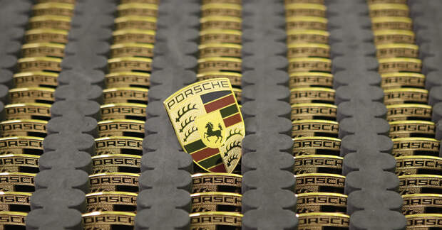 Владельцы дорогих кроссоверов столкнулись с блокировкой двигателей