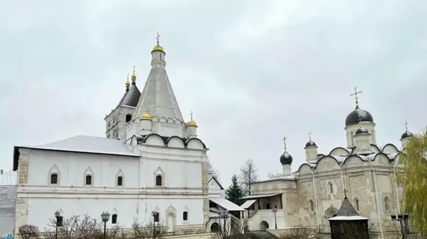 РИА Новости: устроивший взрыв в Серпухове умер от полученных ран