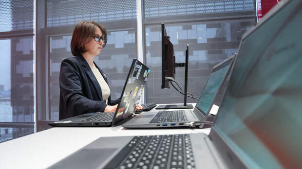 В Госдуме напомнили россиянам о короткой рабочей неделе в феврале