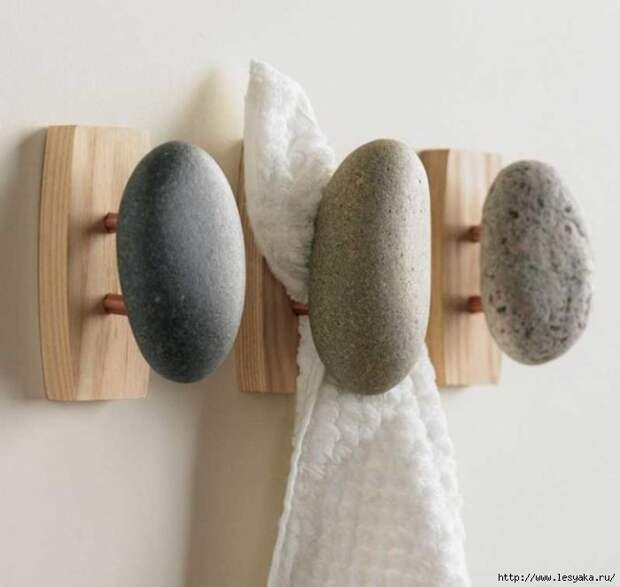 3925073_Creativetowelhooksforbathroomwithr (700x663, 112Kb)