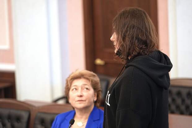 Лурье решила взыскать с Долиной расходы после суда из-за квартиры