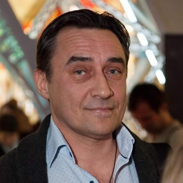 Камиль Ларин