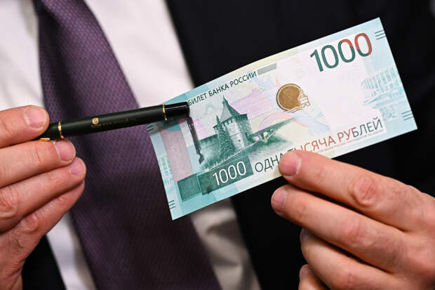 Доля рубля во внешнеторговых расчетах России достигла рекорда