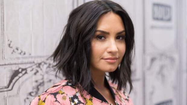 Demi Lovato attends Build Series to discuss "Smurfs: The Lost Village" at Build Studio on March 20, 2017 in New York City
