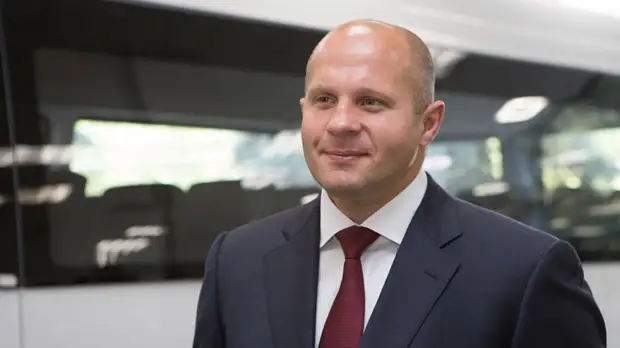 Шлеменко считает, что турнир с участием Емельяненко и Крокопа может собрать полные «Лужники»