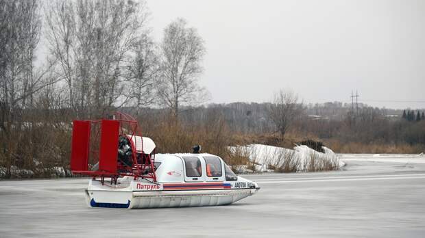 В Ленобласти со льда Финского залива спасли 19 рыбаков