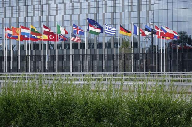 Трамп: сомневаюсь, что НАТО может помочь США в случае необходимости