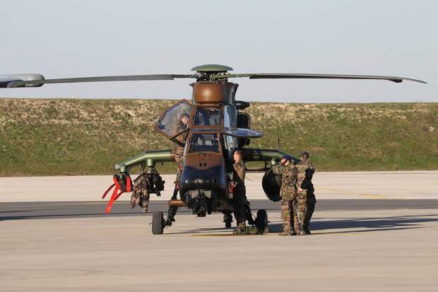 Франции предрекли месть со стороны Ирана после одного шага