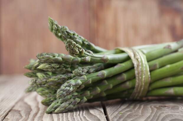 fresh-asparagus