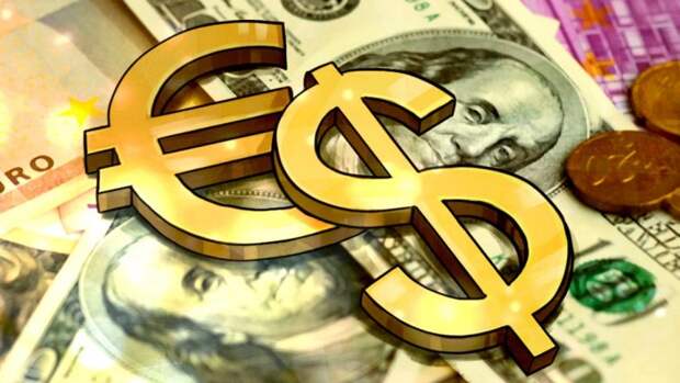 Сирийский фунт резко ослабел к доллару в результате девальвации