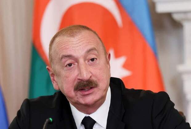 Баку и Ереван закрыли страницу войны, заявил в Давосе Алиев