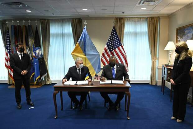 К визиту Владимира Зеленского в США было приурочено подписание соглашения о сотрудничестве Минобороны Украины...