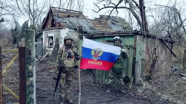 Эксперт пожаловался на жителей Донбасса, всячески помогающих российским бойцам