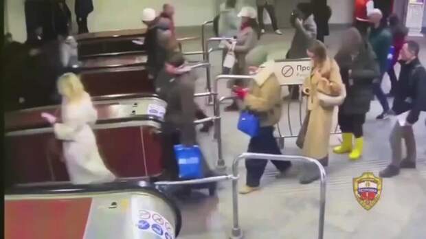 Москвич избил пассажира метро бутылкой