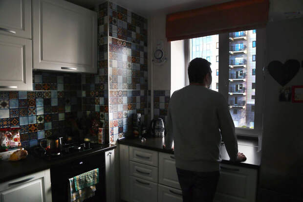 Выдача ипотеки в России рухнула почти на треть