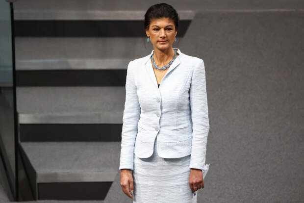 Вагенкнехт отказалась от руководства своей партией