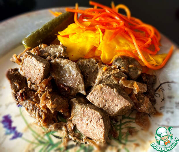 Печень говяжья. Жареная с луком