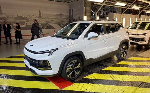 На заводе «Москвич» стартовало производство первых автомобилей, передает корреспондент Autonews